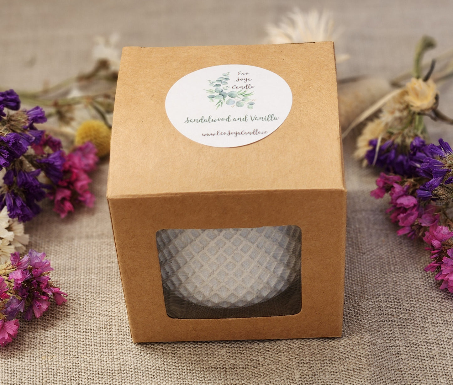 White mini candle - geometrical